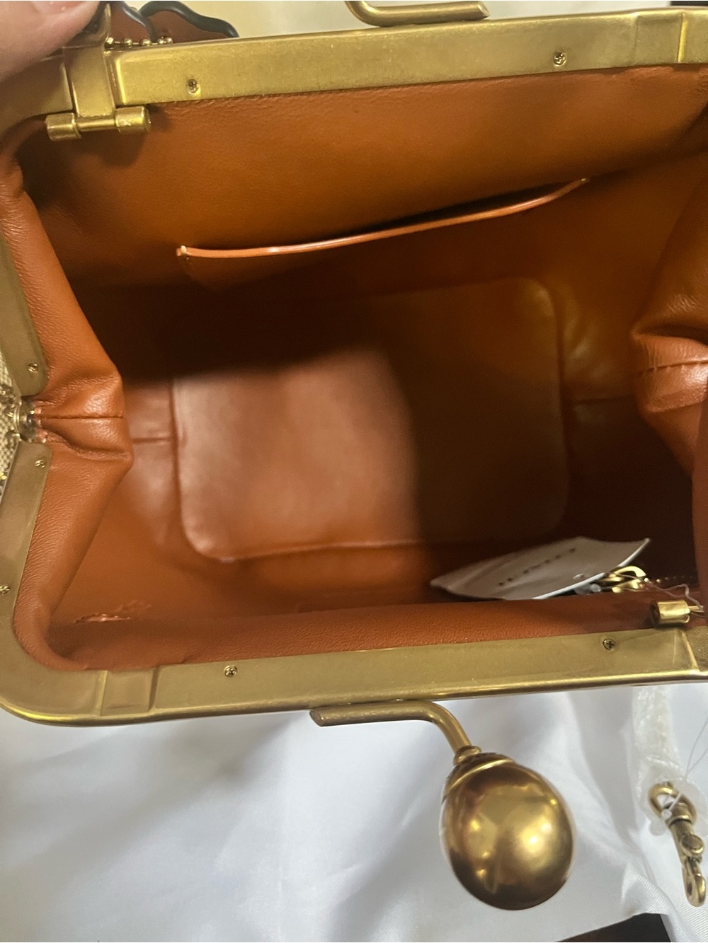 Coach Brown Signature Kiss-Lock Frame (16) comes with tags, strap, dust bag. New - Picture 3 of 7